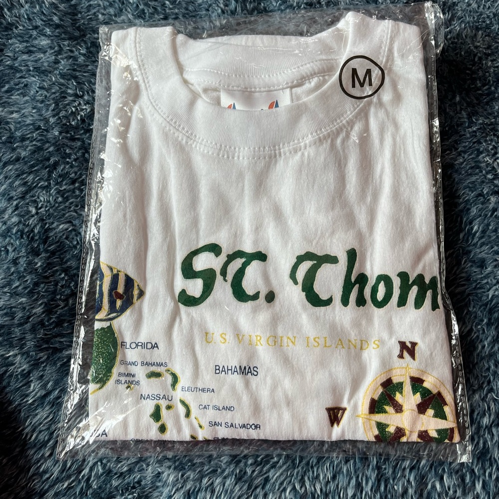 Saint Thomas size medium T-shirt